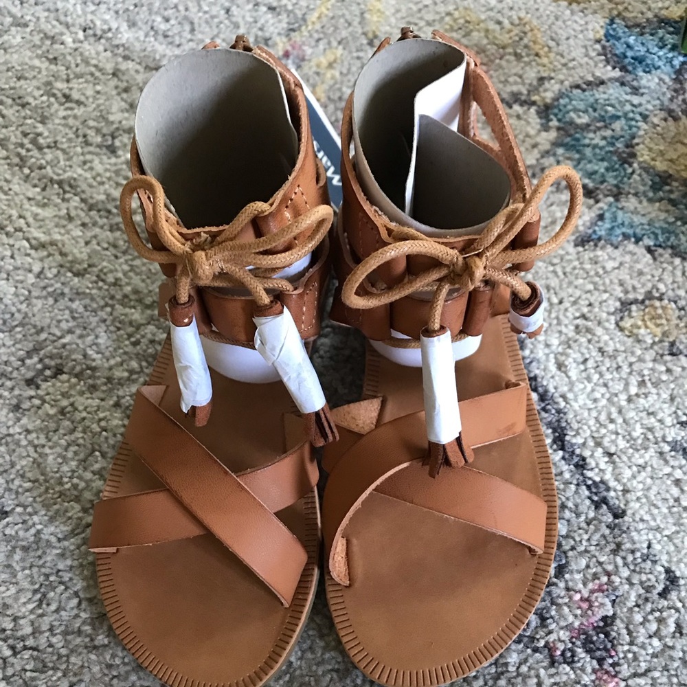 Girls gladiator sandals